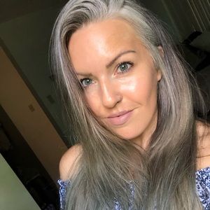 Meet your Posher, Genevieve